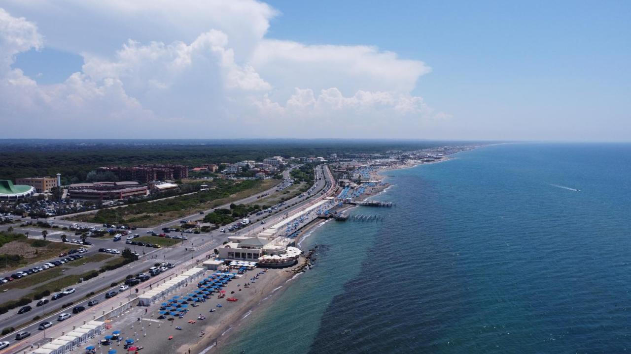 Moonlight Next Palapellicone Tra Mare E Pineta Monolocale Apartment Lido di Ostia Luaran gambar